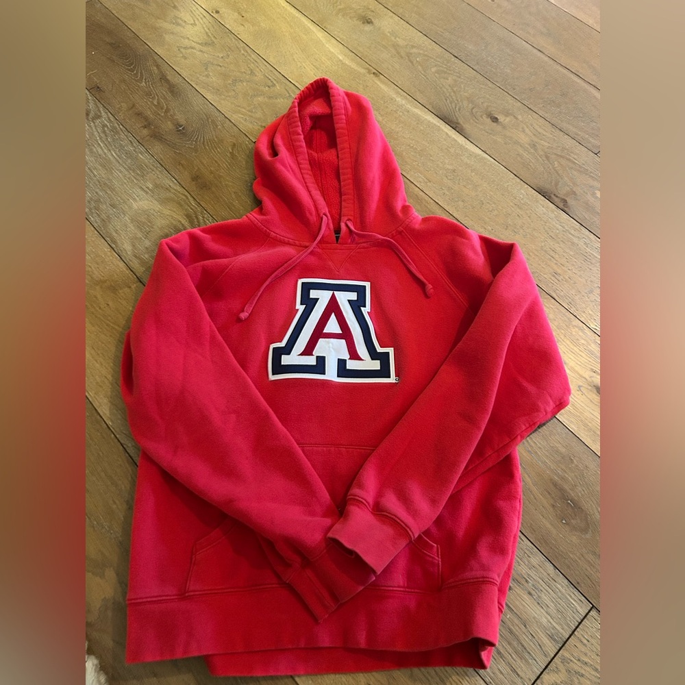 University of Arizona red size medium hoodie